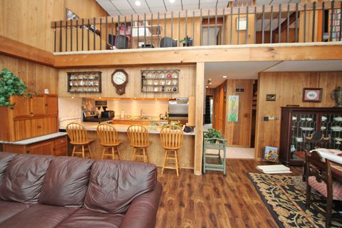 Tiny photo for 926 Lucerne Court, Mundelein, IL 60060 (MLS # 12579795)