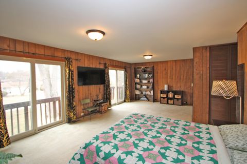 Tiny photo for 926 Lucerne Court, Mundelein, IL 60060 (MLS # 12579795)