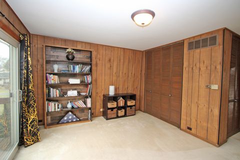 Tiny photo for 926 Lucerne Court, Mundelein, IL 60060 (MLS # 12579795)