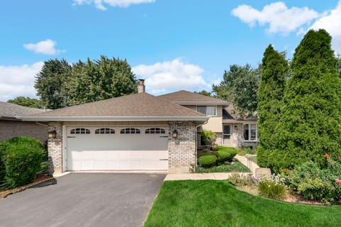 Photo of 14820 Anne Court, Oak Forest, IL 60452 (MLS # 12707856)