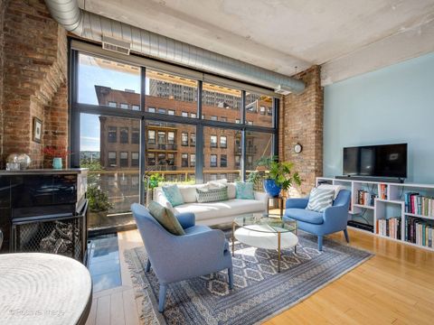 Tiny photo for 1910 S Indiana Avenue #321, Chicago, IL 60616 (MLS # 12628552)