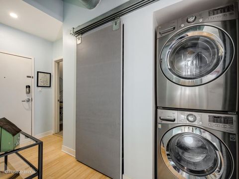 Tiny photo for 1910 S Indiana Avenue #321, Chicago, IL 60616 (MLS # 12628552)