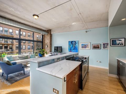 Tiny photo for 1910 S Indiana Avenue #321, Chicago, IL 60616 (MLS # 12628552)