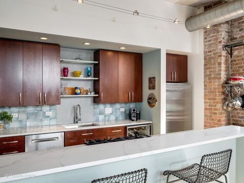 Tiny photo for 1910 S Indiana Avenue #321, Chicago, IL 60616 (MLS # 12628552)