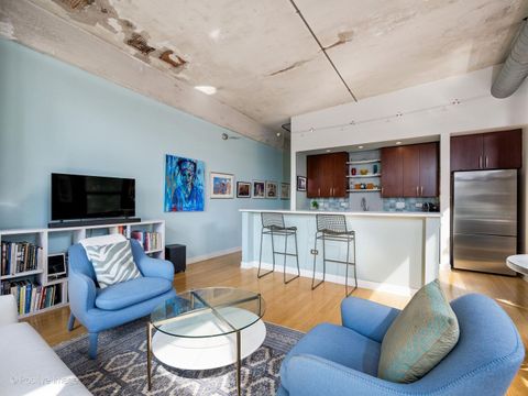 Tiny photo for 1910 S Indiana Avenue #321, Chicago, IL 60616 (MLS # 12628552)