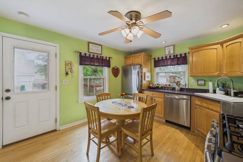 Tiny photo for 520 N Eastwood Avenue, Mount Prospect, IL 60056 (MLS # 12787181)