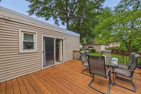 Tiny photo for 520 N Eastwood Avenue, Mount Prospect, IL 60056 (MLS # 12787181)