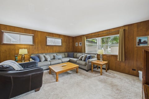 Tiny photo for 520 N Eastwood Avenue, Mount Prospect, IL 60056 (MLS # 12787181)