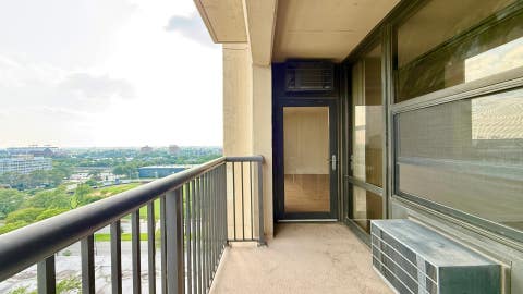 Tiny photo for 3001 S Michigan Avenue #1303, Chicago, IL 60616 (MLS # 12744091)