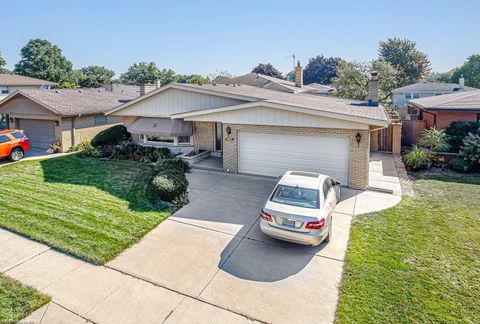 A home in Oak Lawn