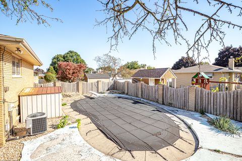 A home in Oak Lawn