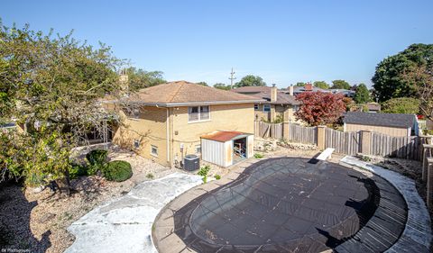 A home in Oak Lawn