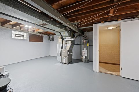 Tiny photo for 11038 S Avenue N Ave, Chicago, IL 60617 (MLS # 12522234)