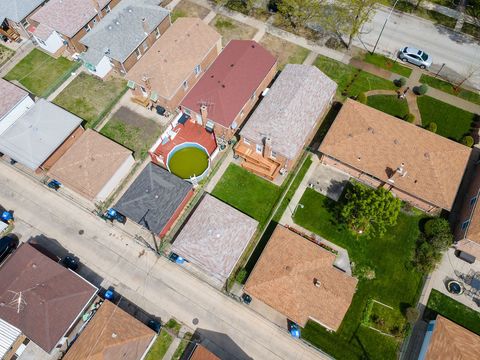 Tiny photo for 11038 S Avenue N Ave, Chicago, IL 60617 (MLS # 12522234)
