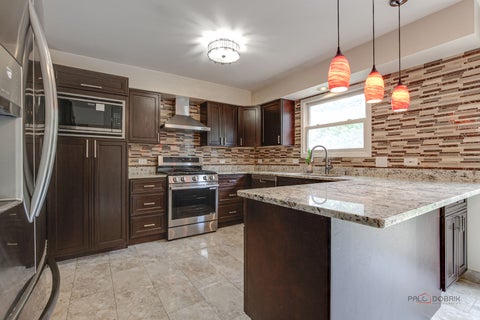 Tiny photo for 77 Montclair Road, Vernon Hills, IL 60061 (MLS # 12756273)
