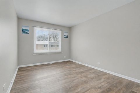 Tiny photo for 2932 Roberts Drive #7, Woodridge, IL 60517 (MLS # 12531265)