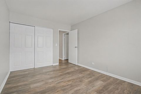 Tiny photo for 2932 Roberts Drive #7, Woodridge, IL 60517 (MLS # 12531265)
