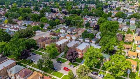 Tiny photo for 3636 Oak Park Avenue, Berwyn, IL 60402 (MLS # 12500627)