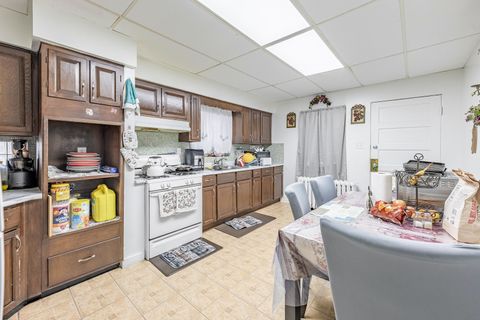 Tiny photo for 3636 Oak Park Avenue, Berwyn, IL 60402 (MLS # 12500627)