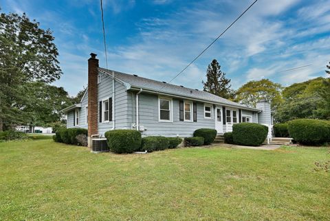 Tiny photo for 1001 S Edgewood Avenue, Lombard, IL 60148 (MLS # 12495782)