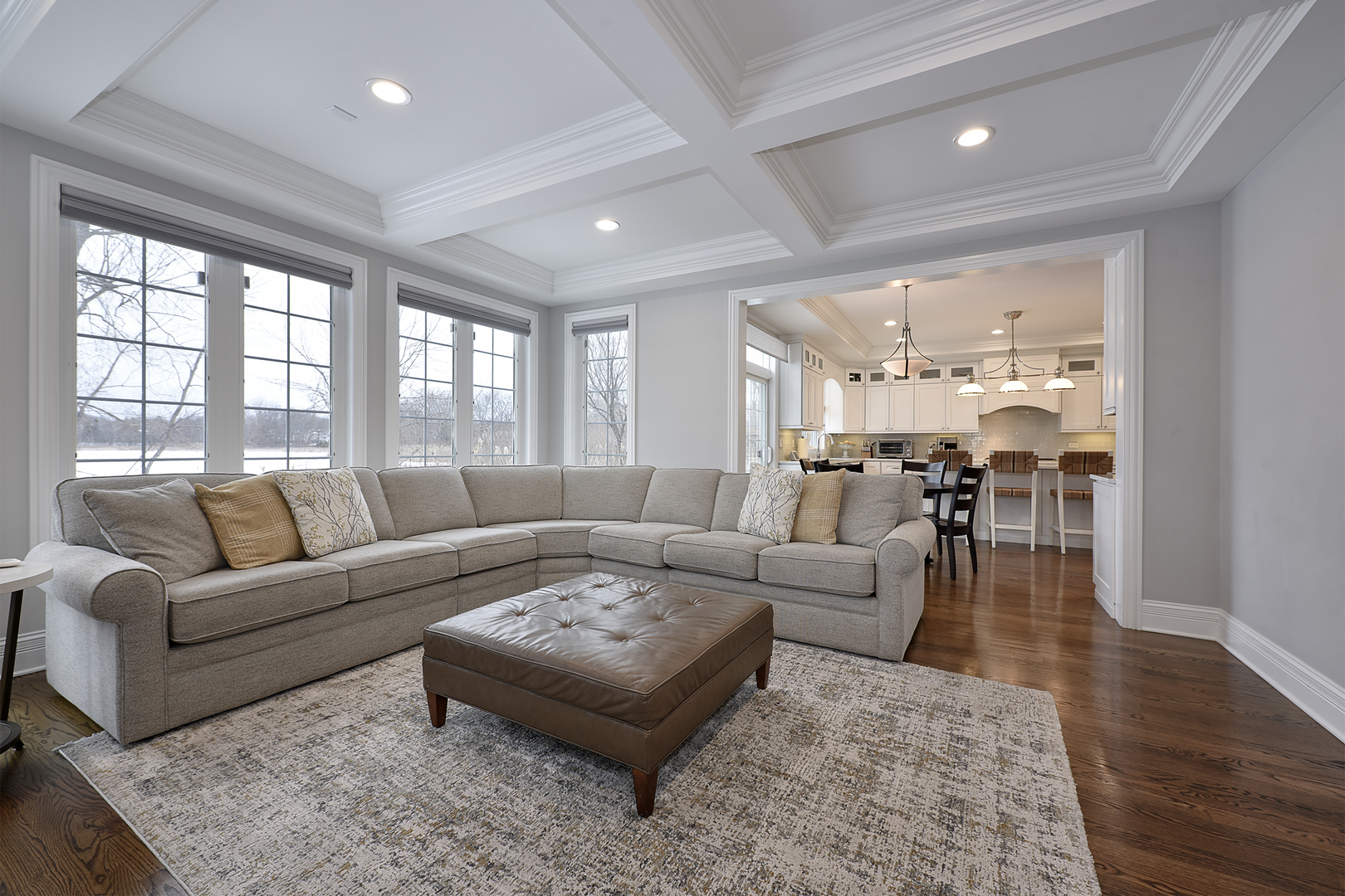 1481 W Winnetka Street