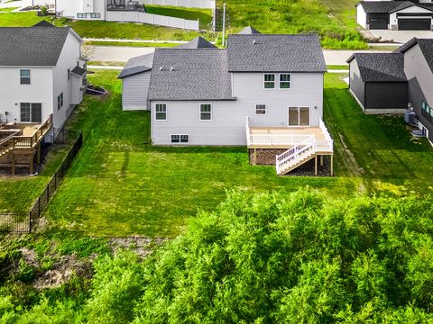 Tiny photo for 5005 Finlen Lane, Bloomington, IL 61705 (MLS # 12324063)