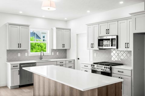 Tiny photo for 5005 Finlen Lane, Bloomington, IL 61705 (MLS # 12324063)