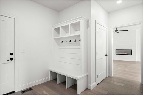 Tiny photo for 5005 Finlen Lane, Bloomington, IL 61705 (MLS # 12324063)