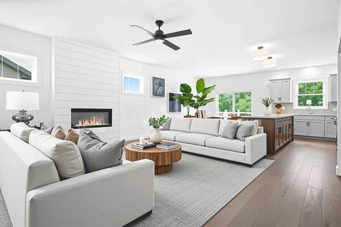 Tiny photo for 5005 Finlen Lane, Bloomington, IL 61705 (MLS # 12324063)