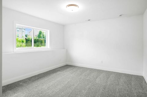 Tiny photo for 5005 Finlen Lane, Bloomington, IL 61705 (MLS # 12324063)