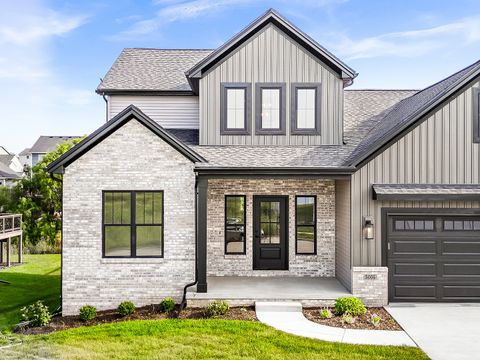 Tiny photo for 5005 Finlen Lane, Bloomington, IL 61705 (MLS # 12324063)