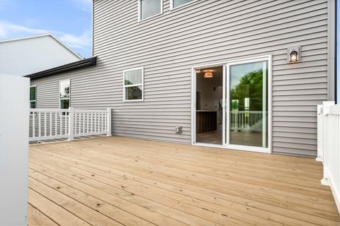 Tiny photo for 5005 Finlen Lane, Bloomington, IL 61705 (MLS # 12324063)