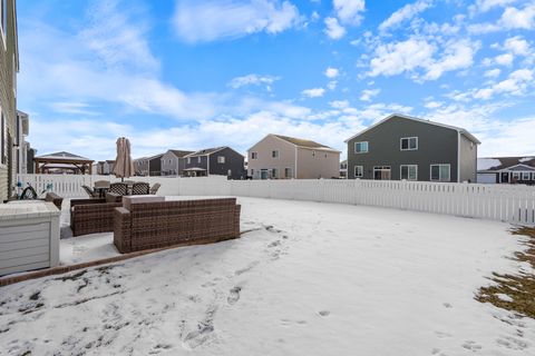 Tiny photo for 434 S Stonebrook Drive, Romeoville, IL 60446 (MLS # 12557840)