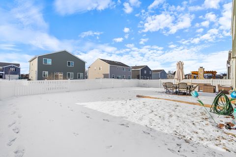 Tiny photo for 434 S Stonebrook Drive, Romeoville, IL 60446 (MLS # 12557840)