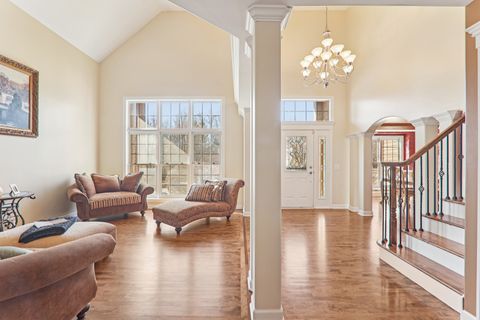 Tiny photo for 911 Tipperary Street, Gilberts, IL 60136 (MLS # 12565175)