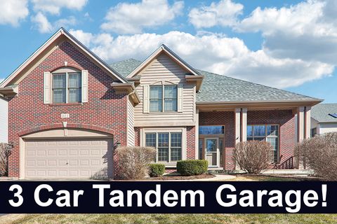 Photo of 911 Tipperary Street, Gilberts, IL 60136 (MLS # 12565175)