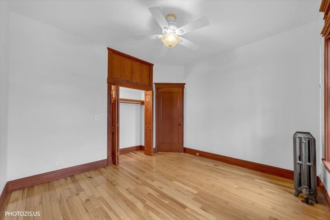Tiny photo for 342 N Austin Boulevard #1, Oak Park, IL 60302 (MLS # 12592697)