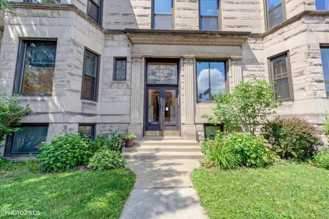 Tiny photo for 342 N Austin Boulevard #1, Oak Park, IL 60302 (MLS # 12592697)