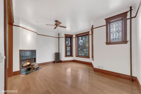Tiny photo for 342 N Austin Boulevard #1, Oak Park, IL 60302 (MLS # 12592697)