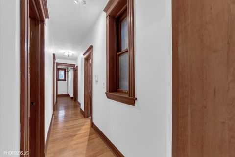 Tiny photo for 342 N Austin Boulevard #1, Oak Park, IL 60302 (MLS # 12592697)