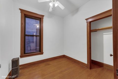 Tiny photo for 342 N Austin Boulevard #1, Oak Park, IL 60302 (MLS # 12592697)