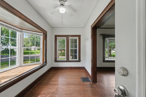 Tiny photo for 1626 W Clark Street, Champaign, IL 61821 (MLS # 12735630)