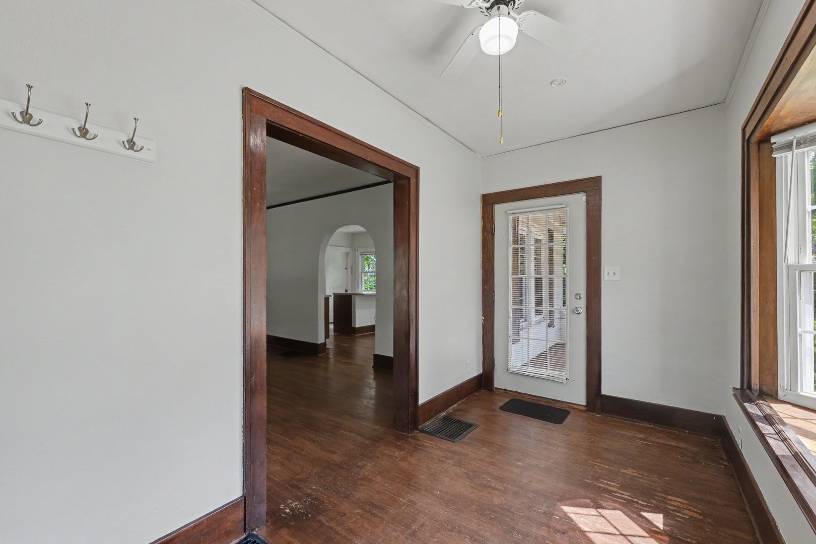 1626 W Clark Street