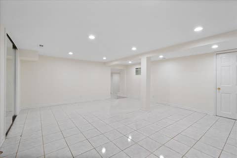 Tiny photo for 6520 N Christiana Avenue, Lincolnwood, IL 60712 (MLS # 12717348)