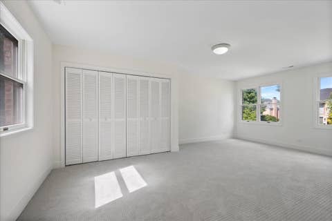 Tiny photo for 6520 N Christiana Avenue, Lincolnwood, IL 60712 (MLS # 12717348)