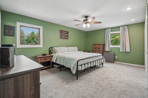 Tiny photo for 4200 Tanglewood Road, Bettendorf, IA 52722 (MLS # 12760455)