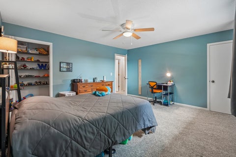 Tiny photo for 4200 Tanglewood Road, Bettendorf, IA 52722 (MLS # 12760455)