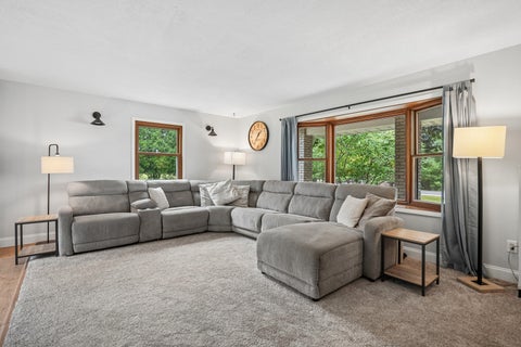 Tiny photo for 4200 Tanglewood Road, Bettendorf, IA 52722 (MLS # 12760455)