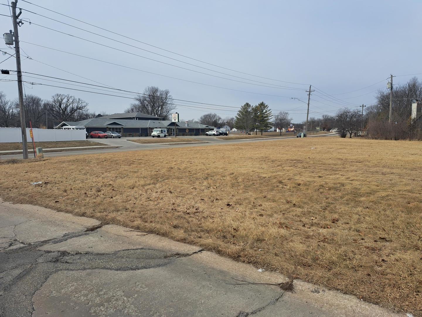 Lot 6 Illini Plaza