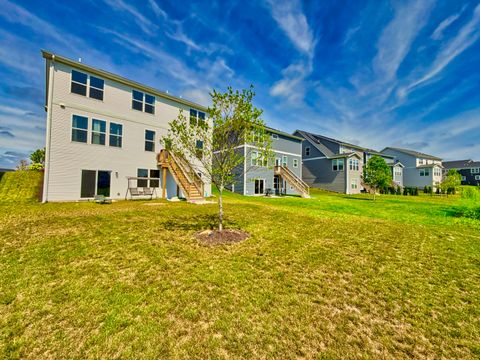 Tiny photo for 1447 Kessler Drive, Mundelein, IL 60060 (MLS # 12442720)